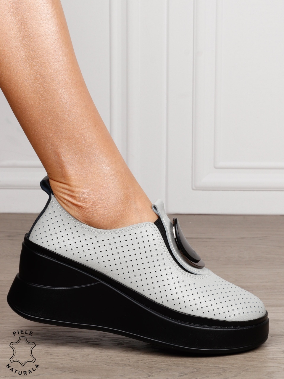 Pantofi damă din piele naturală model comod cu element decorativ frontal CRL1443 GRI