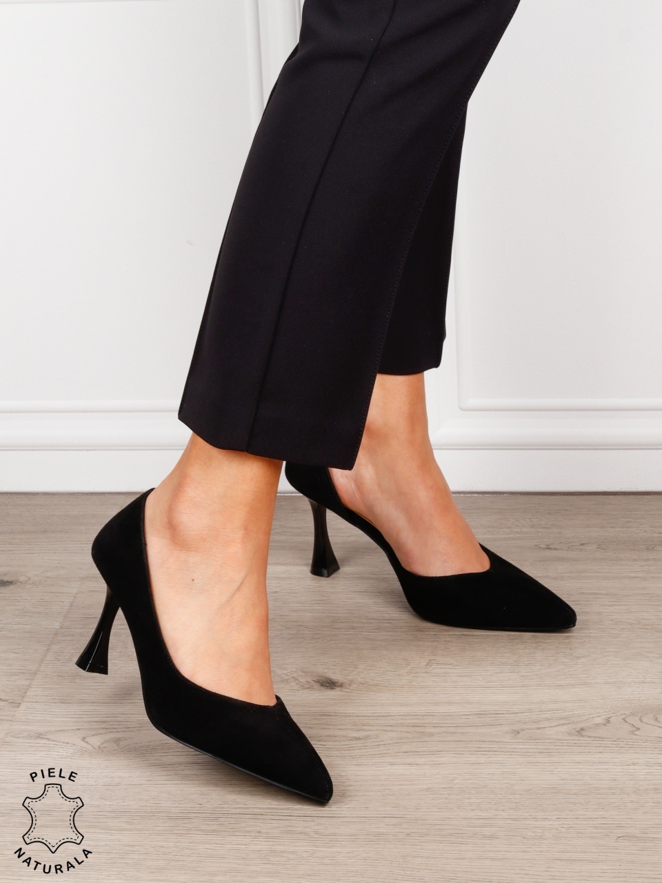 Pantofi dama eleganti din piele naturala Intoarsa cu toc Special CRL1623Negru