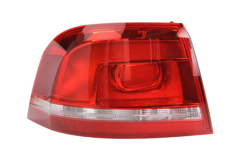 Stop tripla lampa spate stanga potrivit VW PASSAT COMBI 2010-2014 - ( exterior )