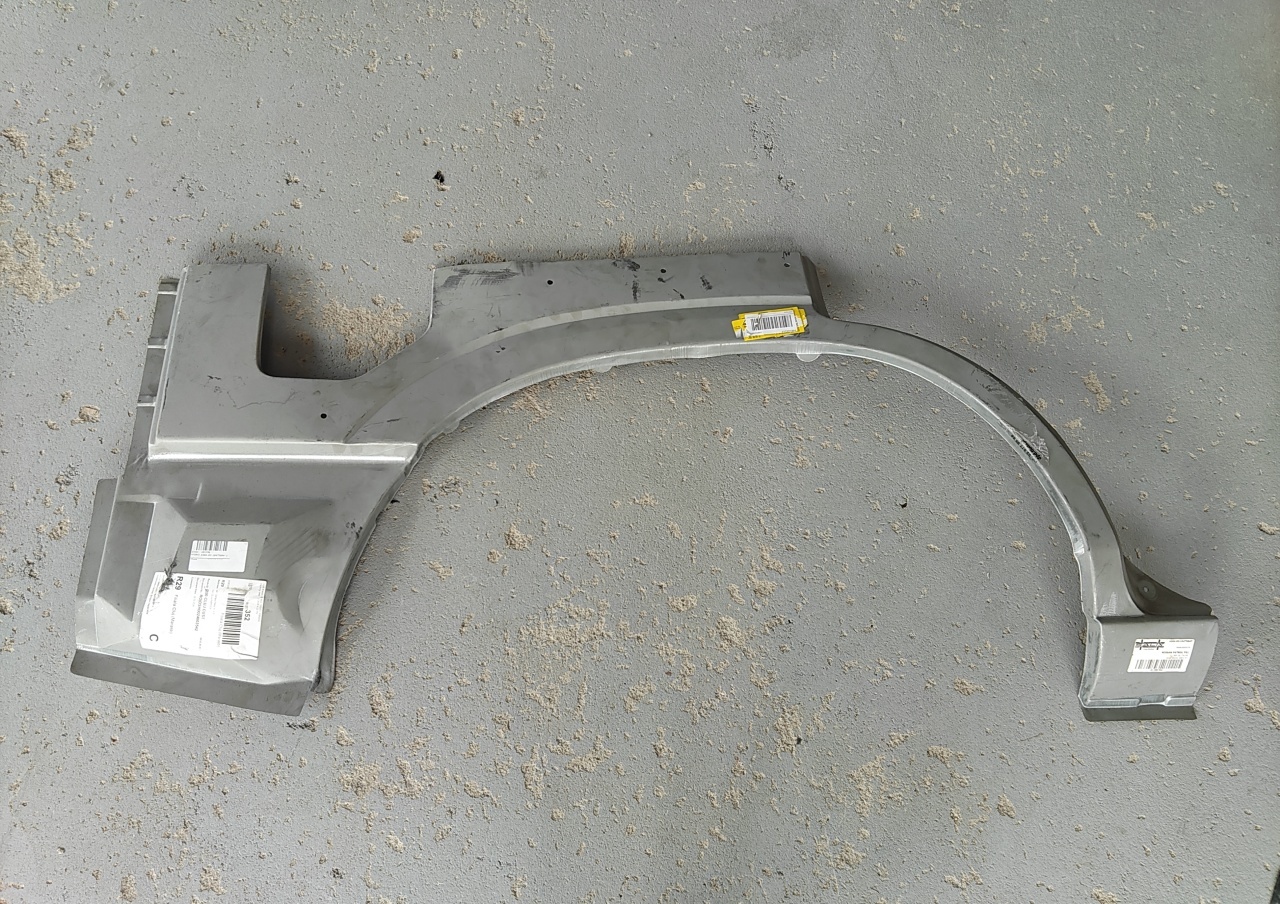 Kit reparatie aripa spate dreapta potrivit NISSAN PATROL Y61 5D 1997-2009