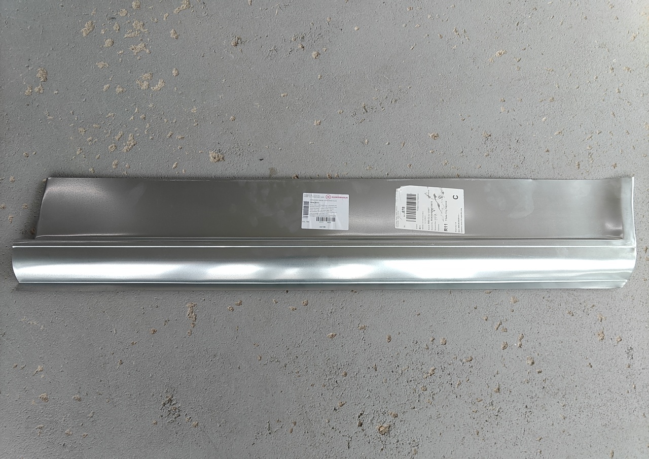 Prag lateral stanga potrivit MERCEDES VITO / MIXTO W639, VITO W639 2003-2010 - scurt model, partea inferioara